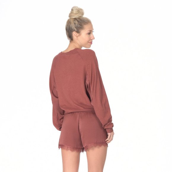 Paper Label lounge Top and Short - Picture 14 of 15